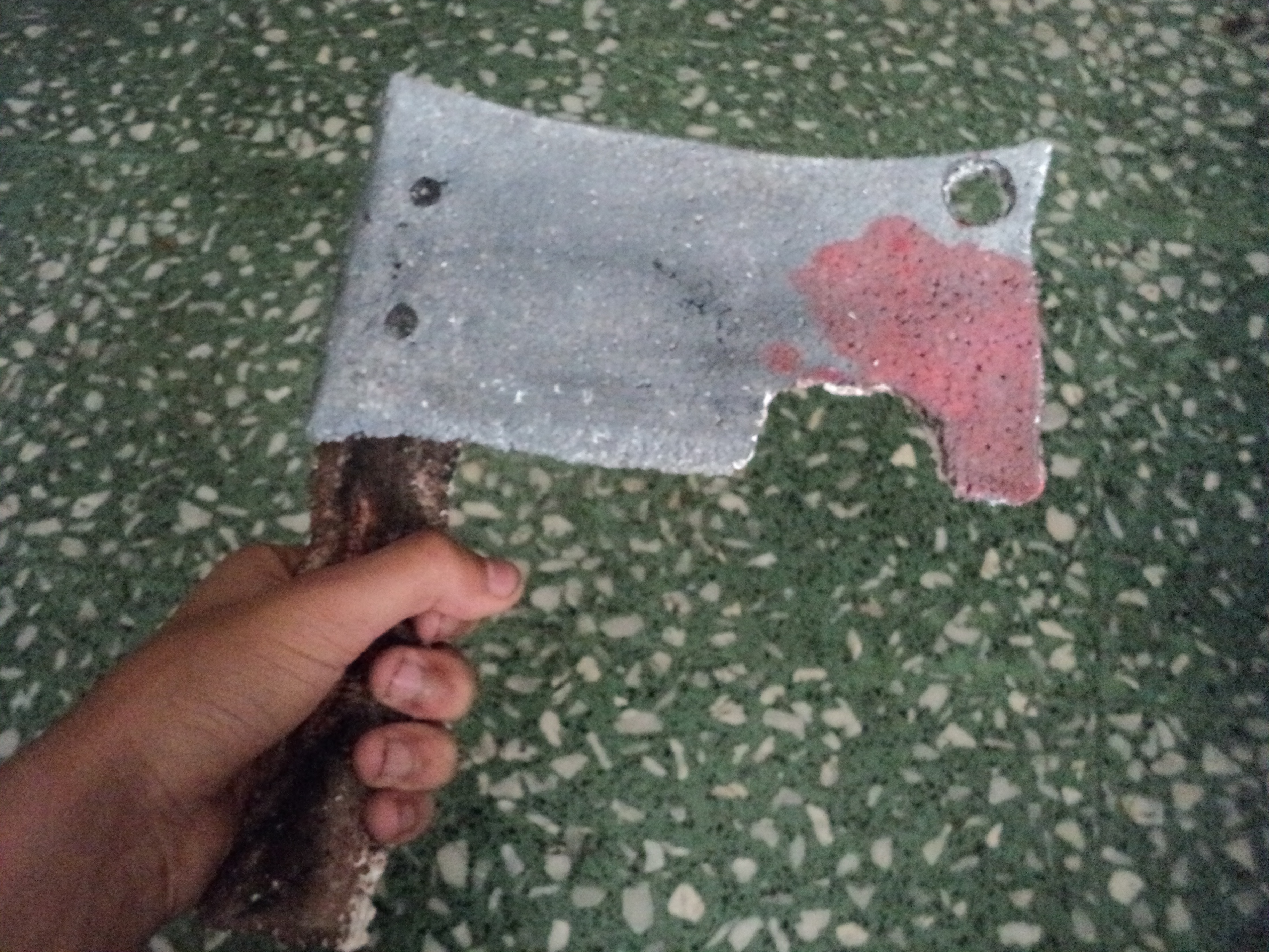 Esy to Make Artificial Knife Instructables