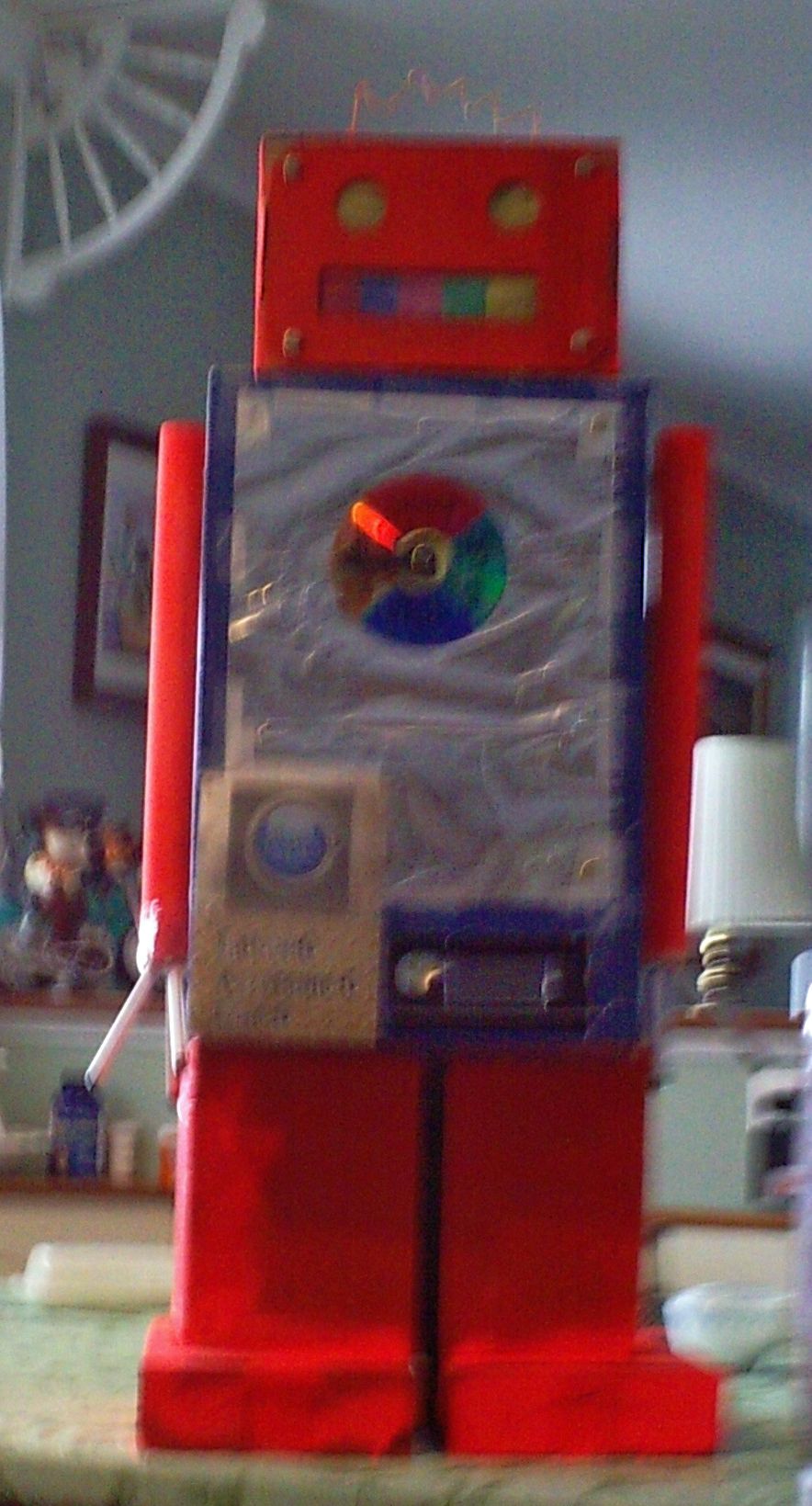 Robot-O Awesome-O Disc-O the Disco Robot (decoration)