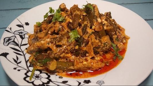 Dahi Bhindi 