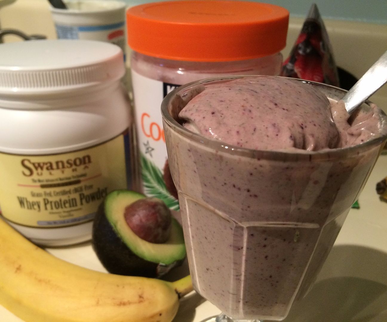 How (and Why) to Make a Breakfast Smoothie