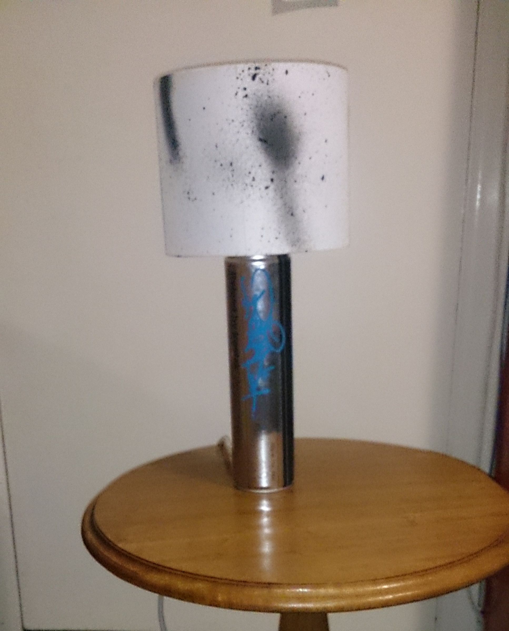 Spray Can Lamp 4 Steps Instructables