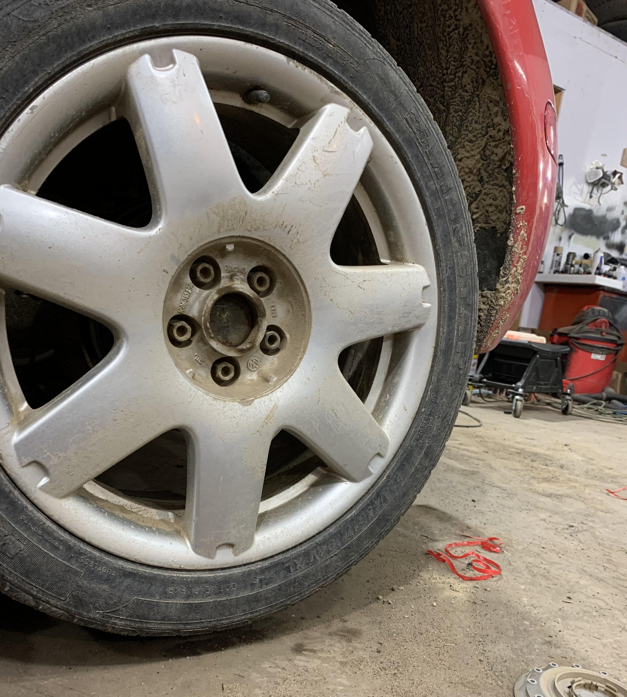How to Change a Tire 5 Steps Instructables