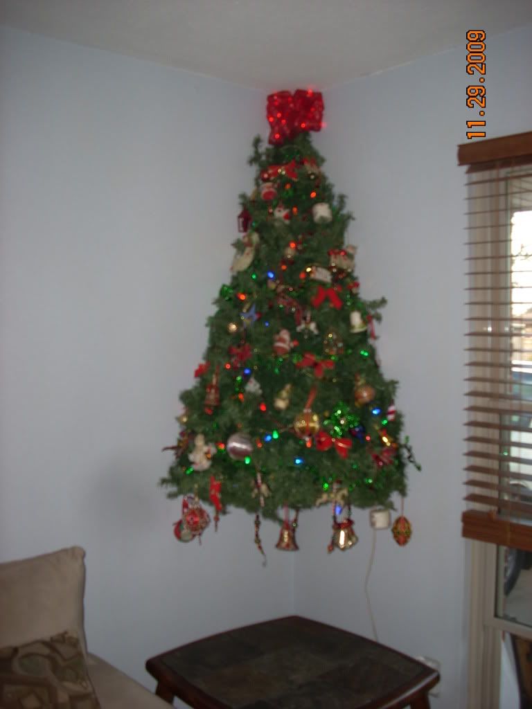 Wall Hung Christmas Tree 5 Steps Instructables