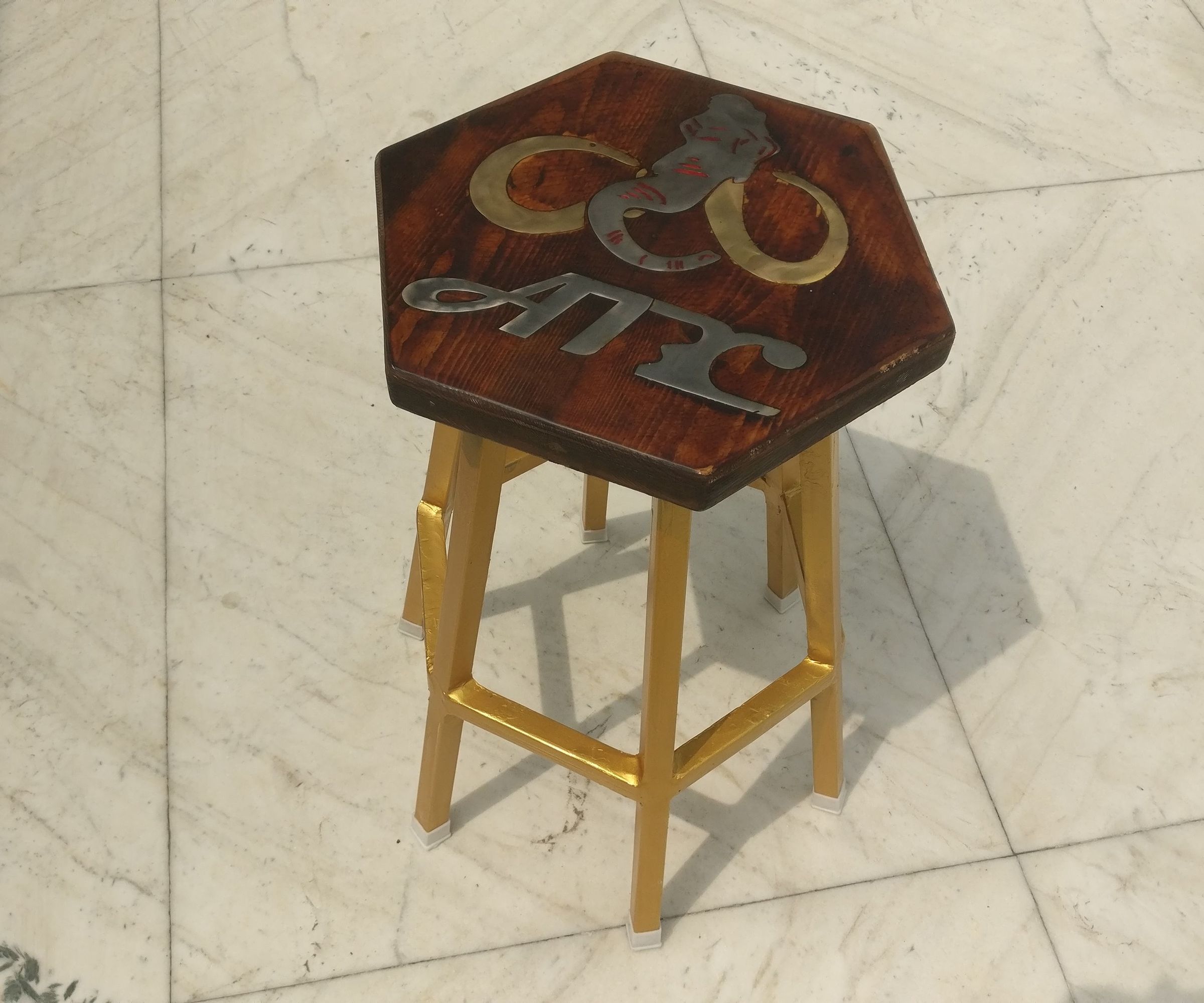 Hexagon Inlayed Shop Stool Build