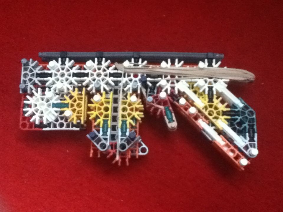 Excalibur V2.0 K'Nex Pistol