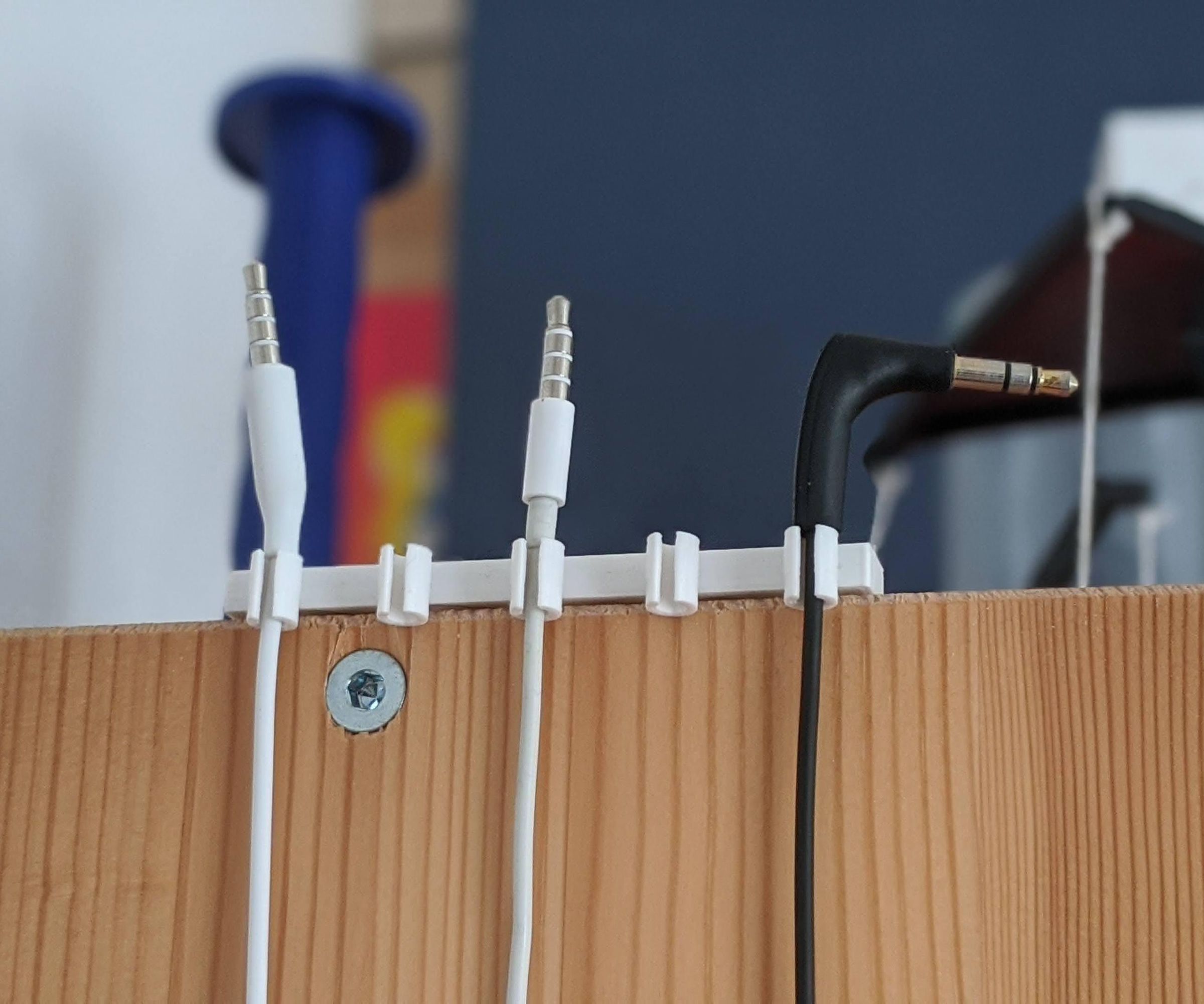 Headphone Organizer (Silly Solution)