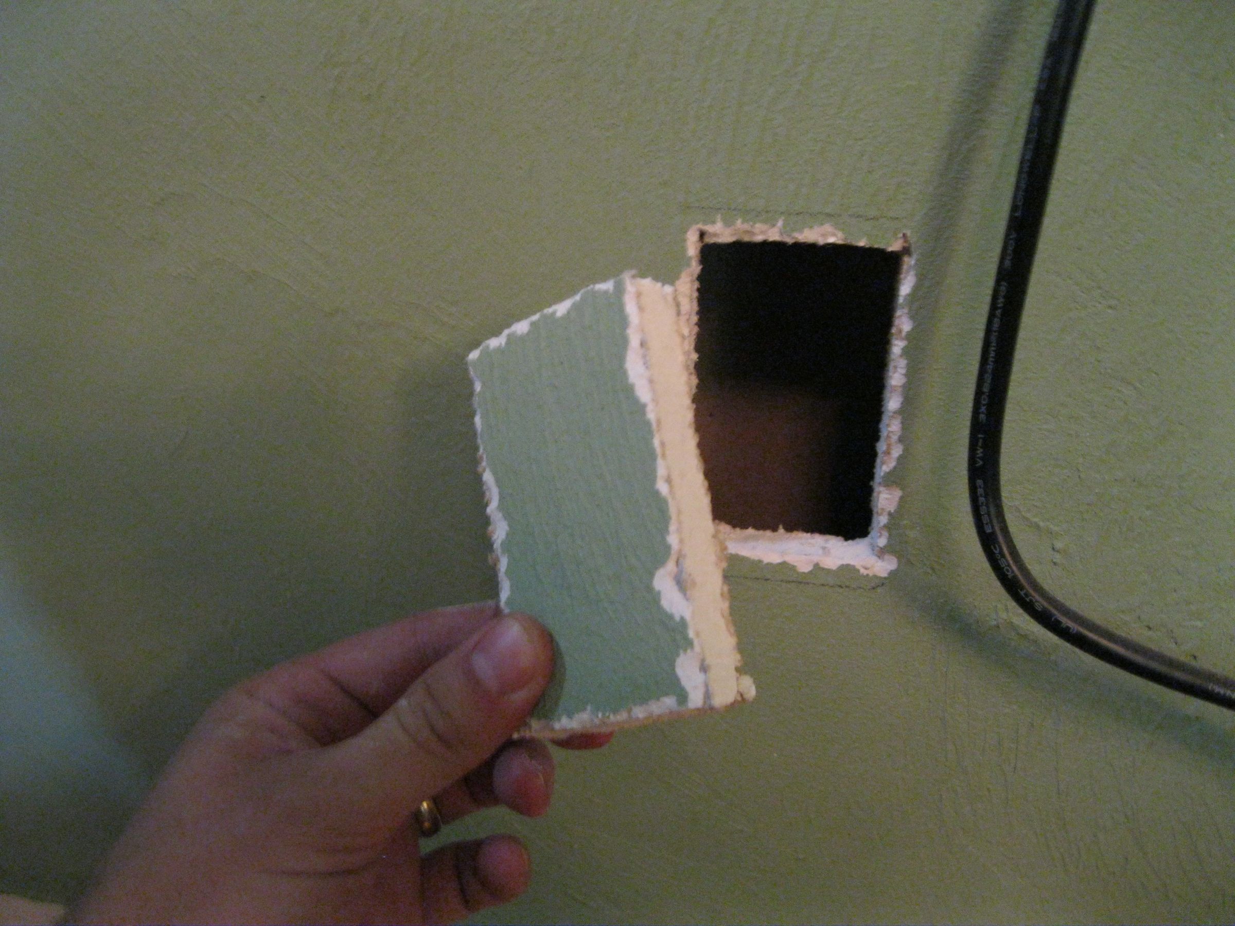 Speaker Wires Under Baseboards 8 Steps (with Pictures) Instructables