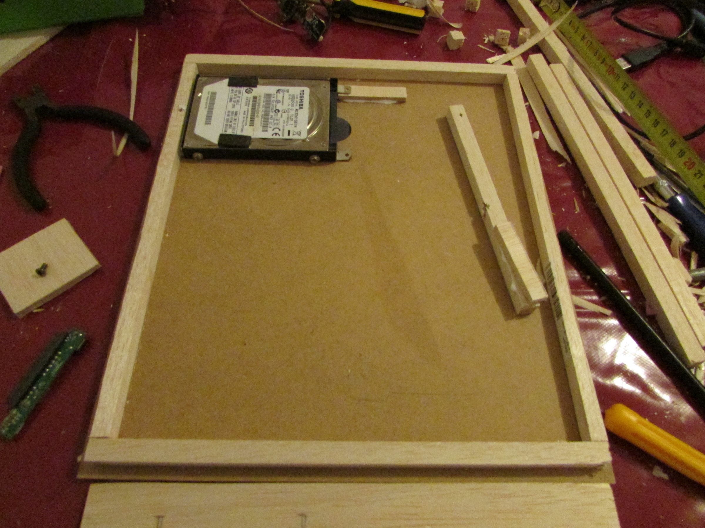 Repurpose a Faulty Laptop to Desktop 7 Steps Instructables