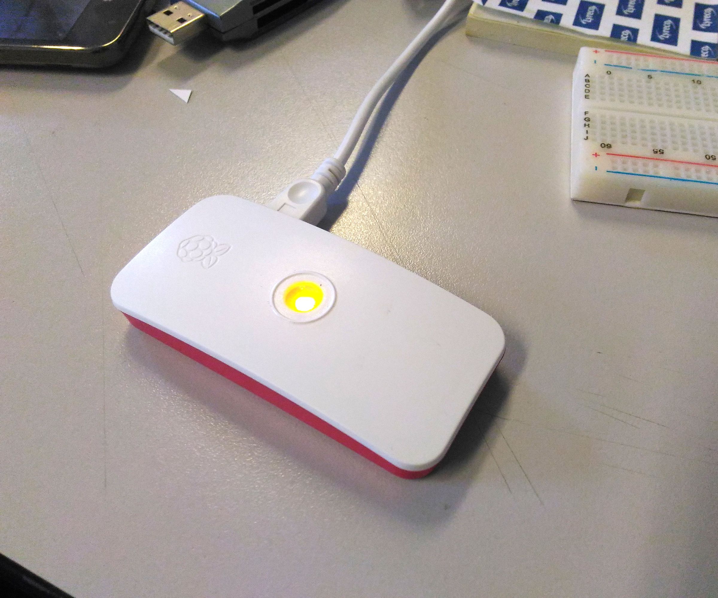 A Nice Looking Light Guide Made With Hot Glue