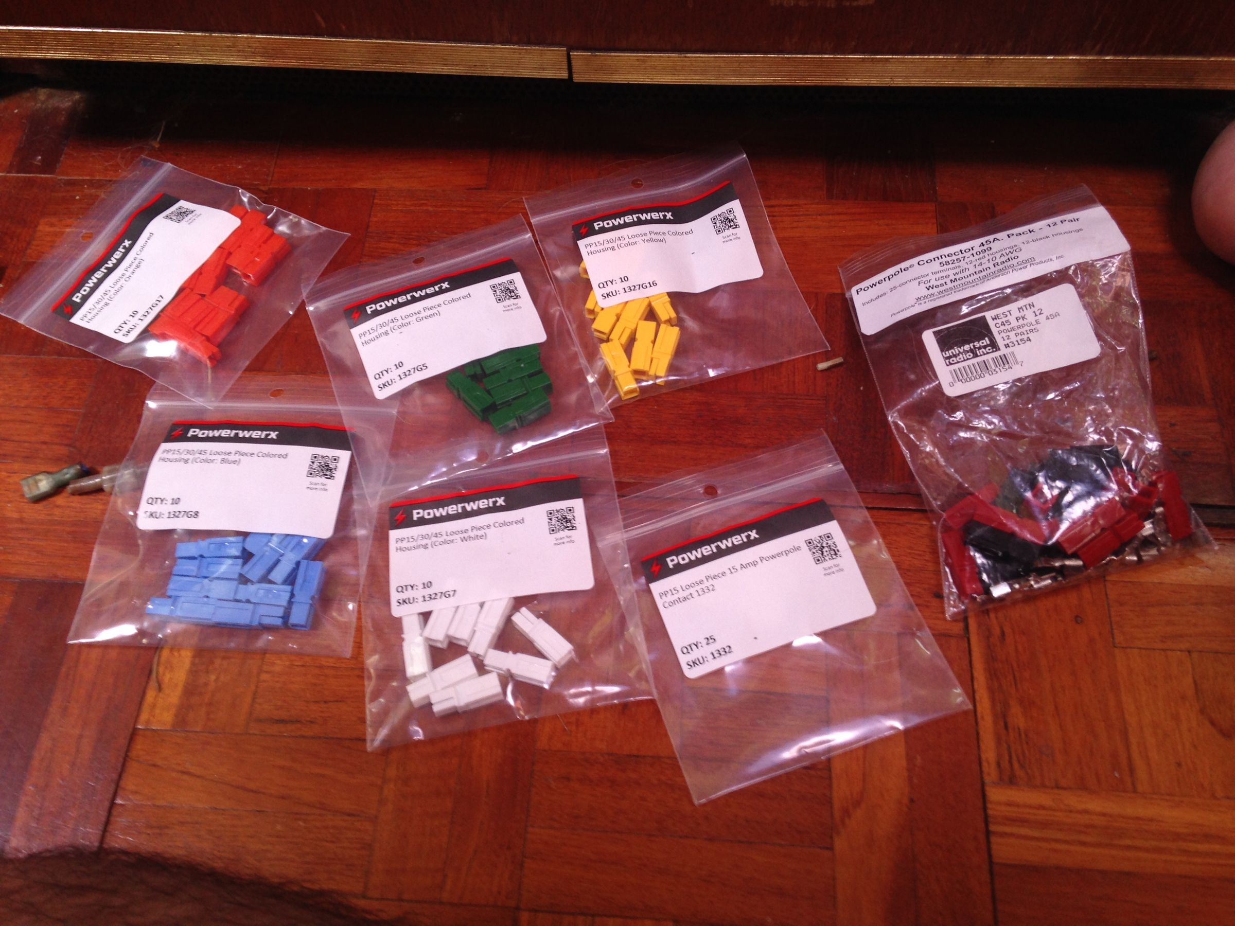 Using Anderson Power Poles for Electronics on a Boat. 5 Steps Instructables