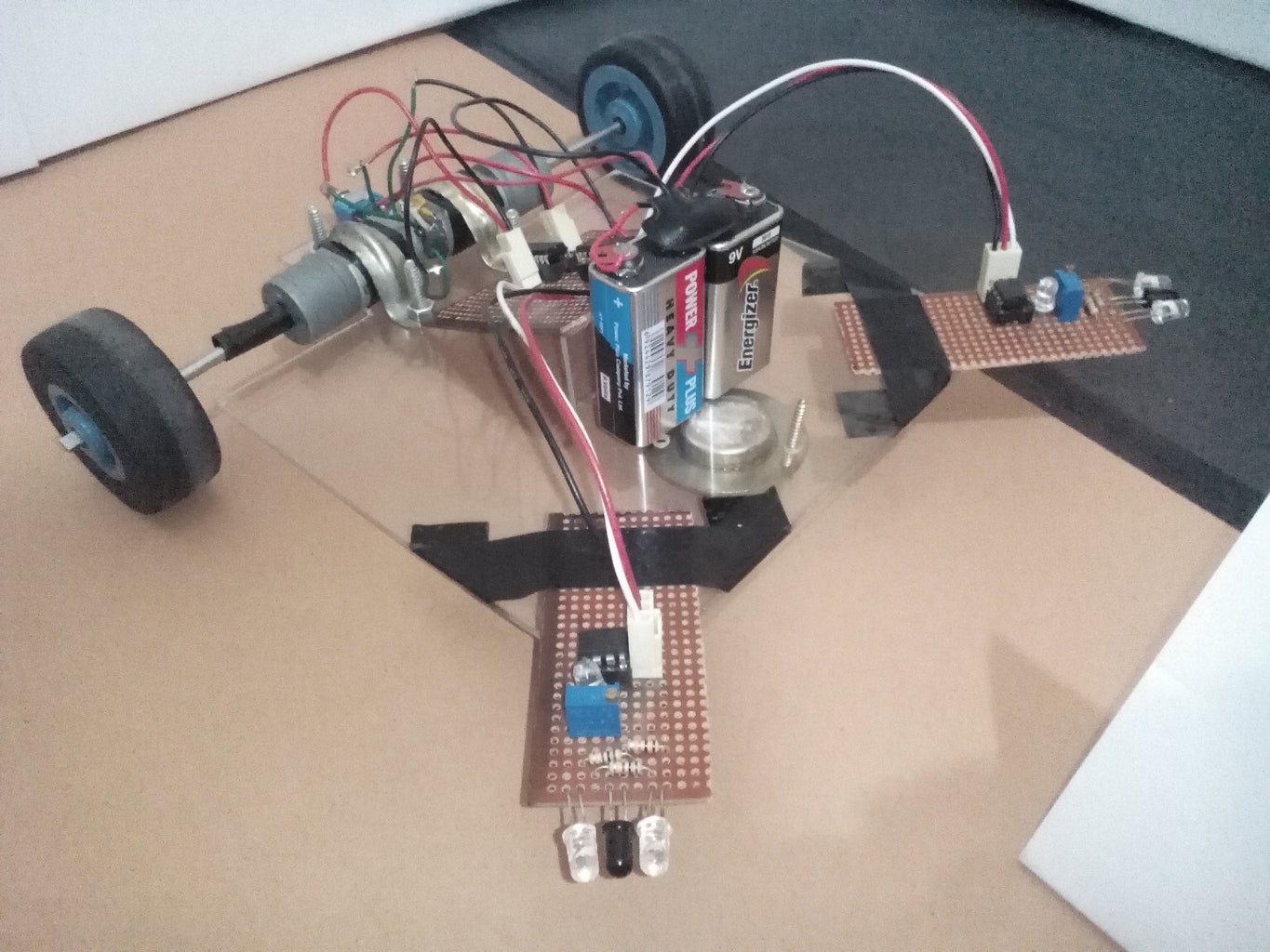 Obstacle Avoiding Robot With IR Sensors Without Microcontroller : 6 ...