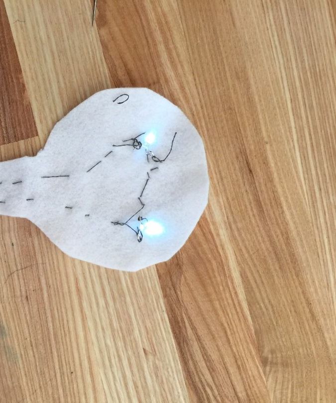 DIY Light Up Idea/ Light Bulb