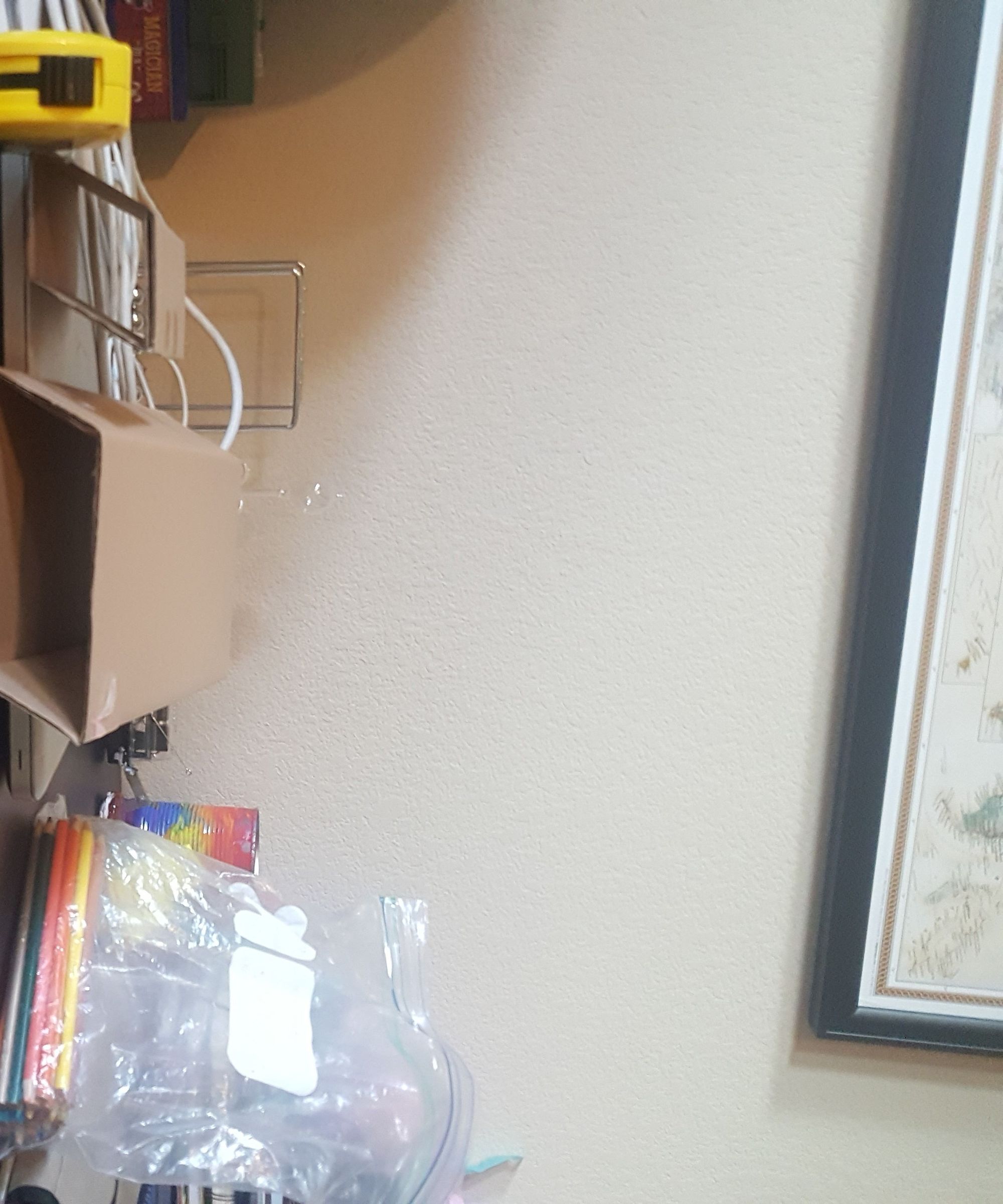 Instructables Robot  ( Stand Included)