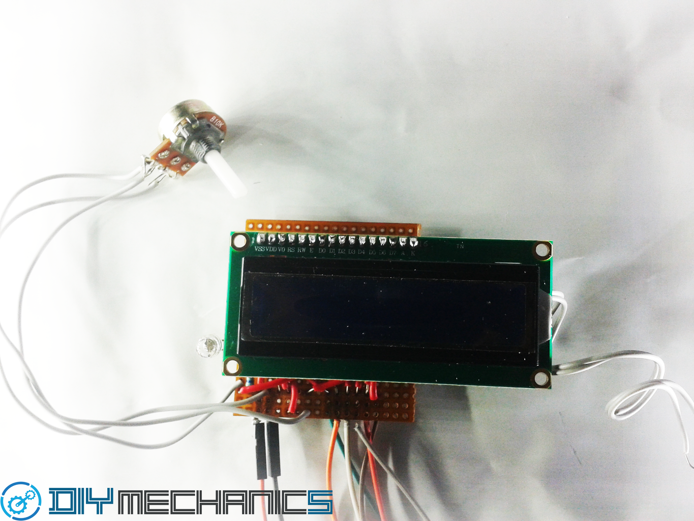 SETTING UP LCD DISPLAY ON a PCB