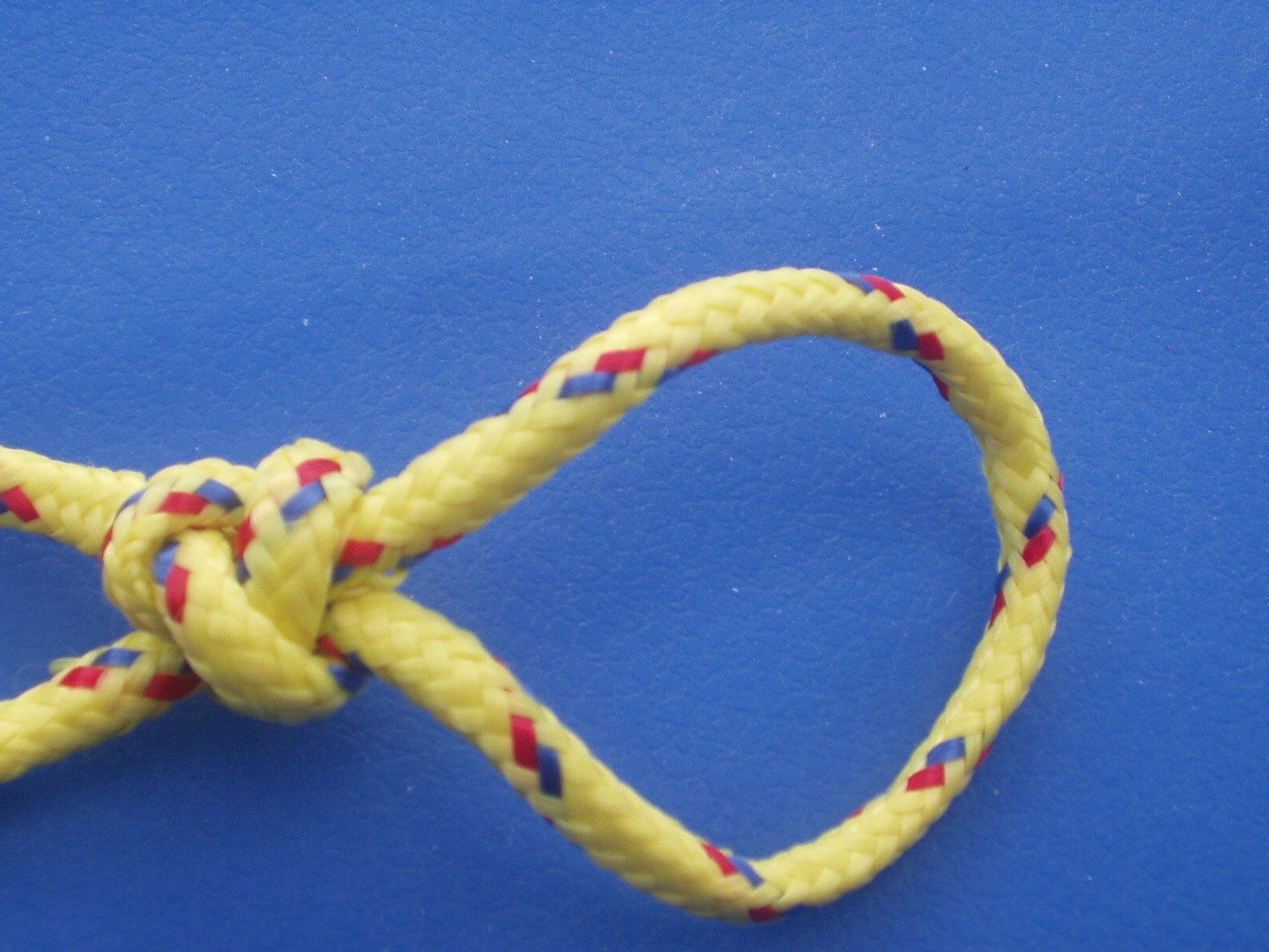Slipped Overhand Knot Lanyard 7 Steps Instructables