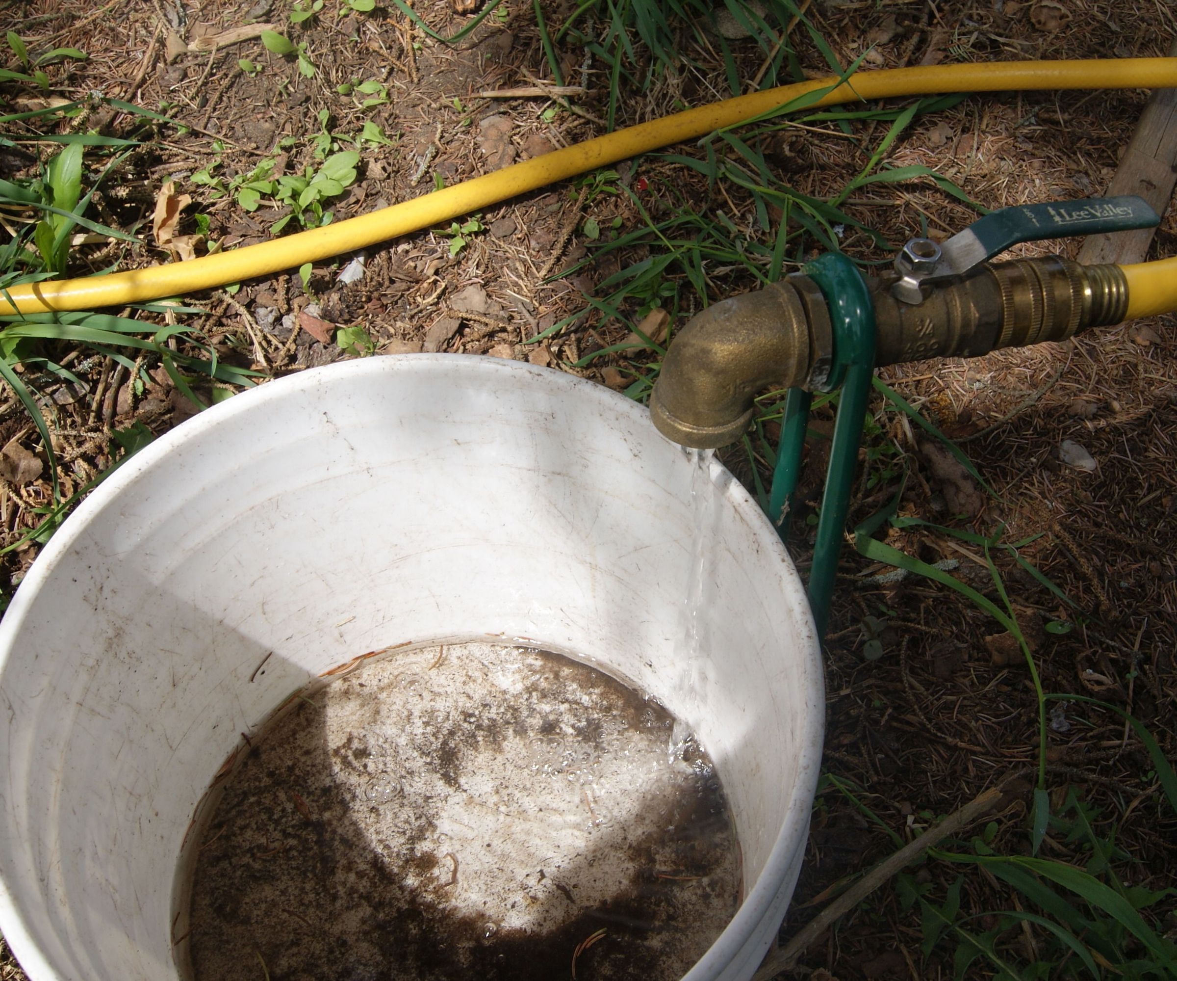 Gravity-fed Rain Barrel Outlet