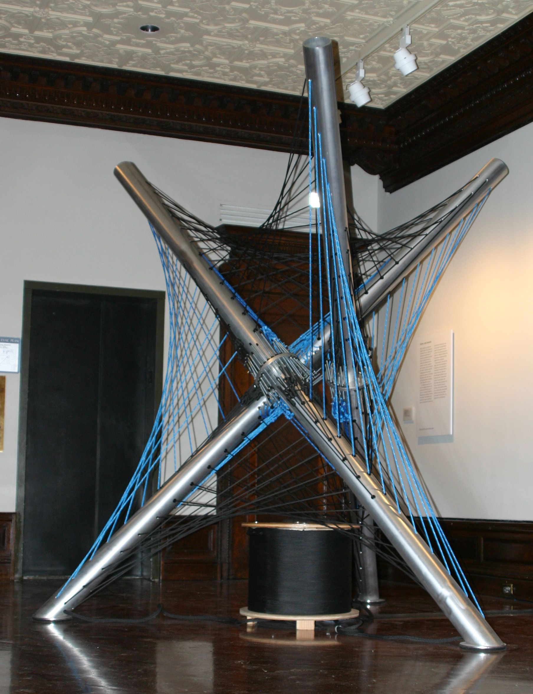Rope and Sound Interactive Tensegrity Sculpture 18 Steps (with