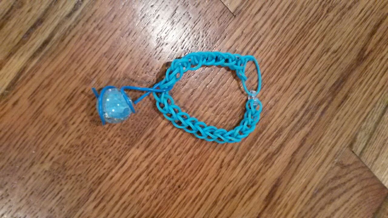 Cracked Marble Necklaces 