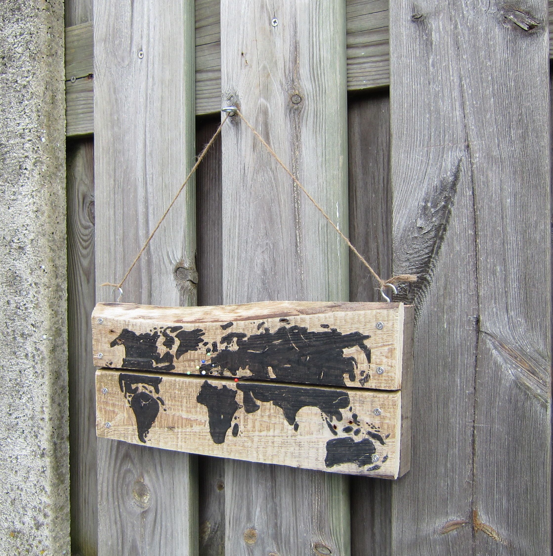 Pallet World Map