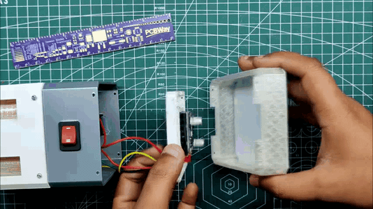 Merging LED Driver Assembly and Diffuser Assembly