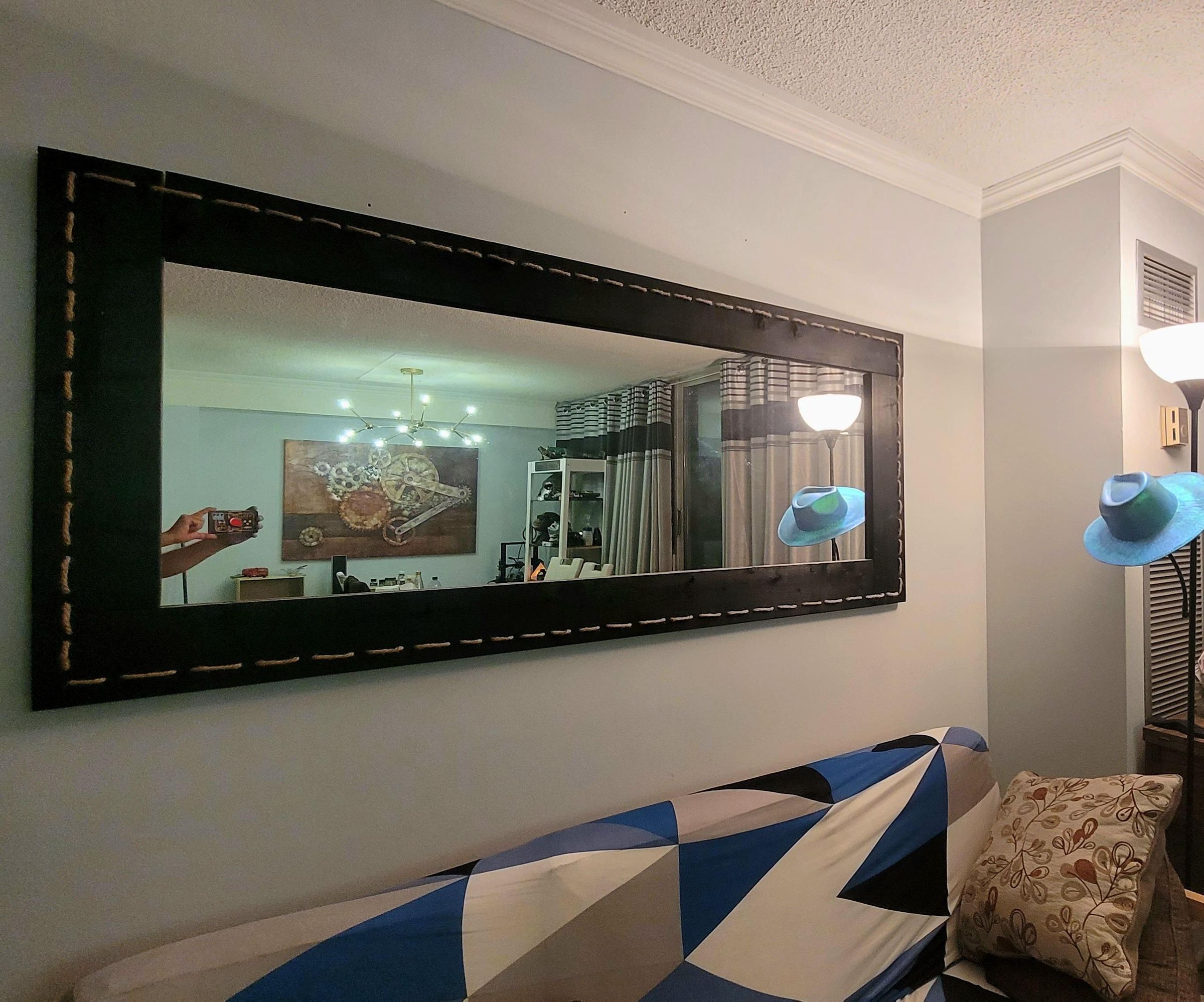 Gothic Mirror cost 30$ instead of 400$