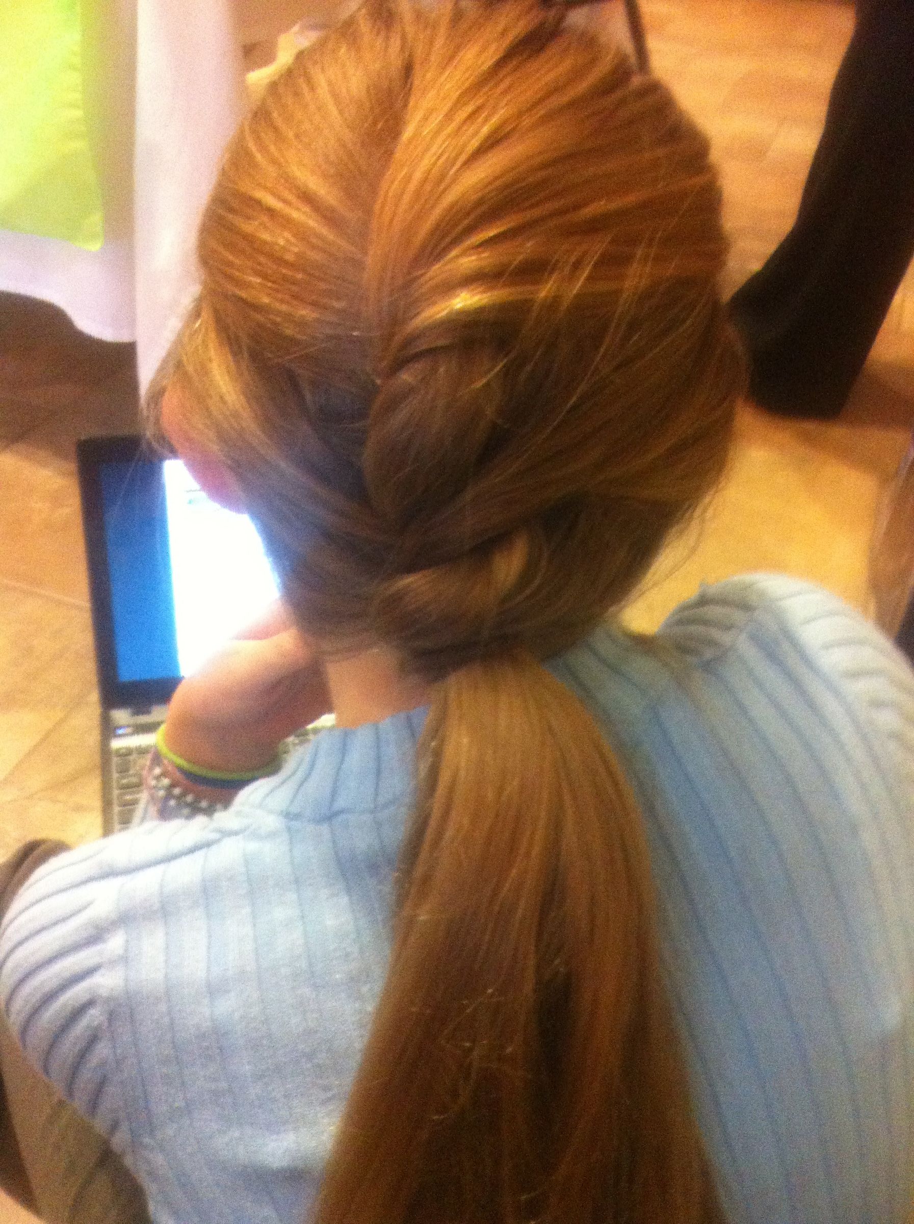 How To Do A French Twist Ponytail
