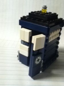 How to Build a Lego TARDIS