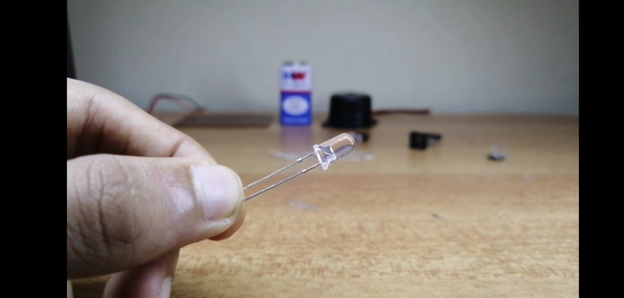 How to Make a Proximity Sensor : 5 Steps Circuit Diagram
