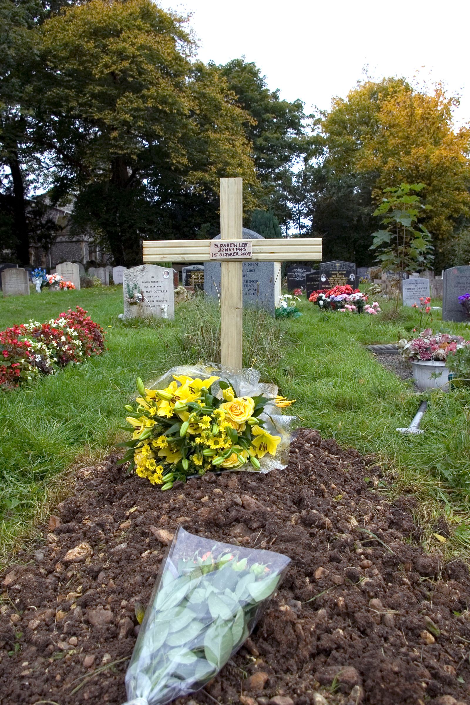 A Cross to Mark a Grave