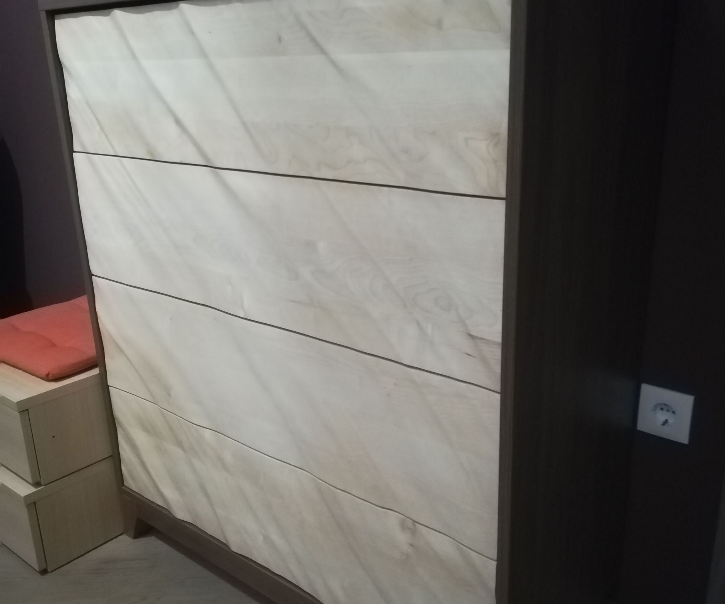 Chest of Drawers With 3D Fronts