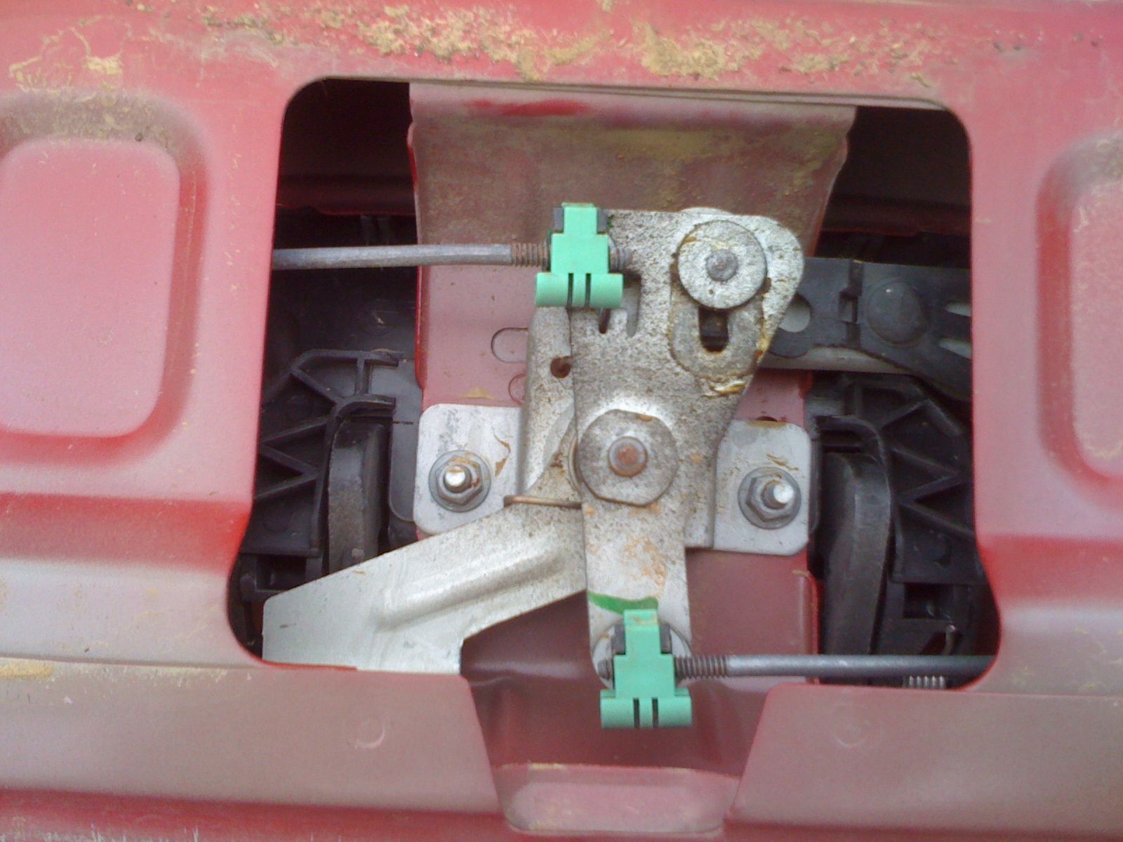 Replacing a Tailgate on a Ford F150 16 Steps Instructables