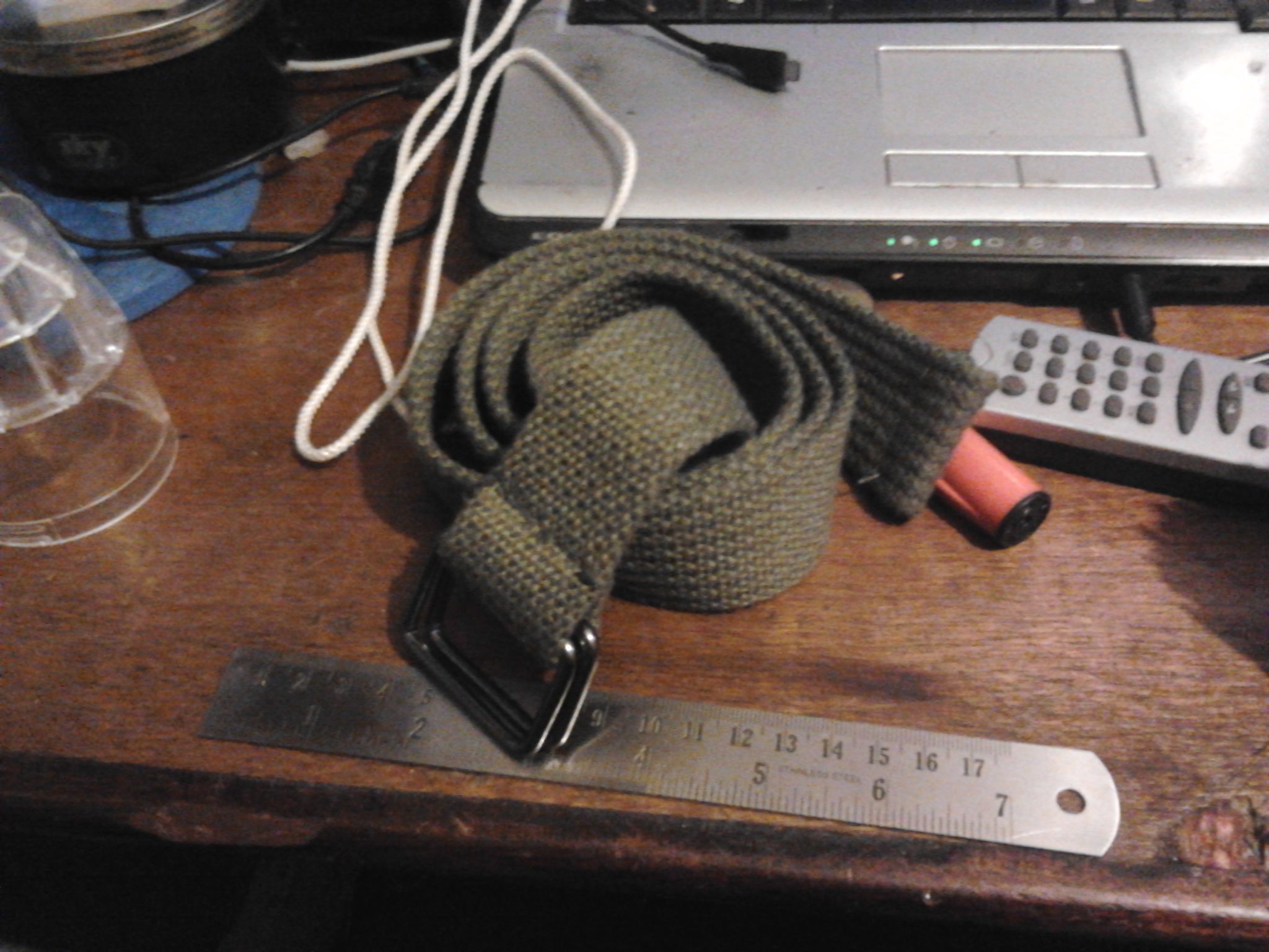 Fit Guitar Strap End Pin Buttons and Gutar Style Strap to a Ukelele. Instructables