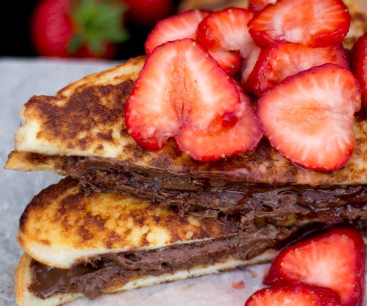 How to Make Strawberry Nutella French Toast