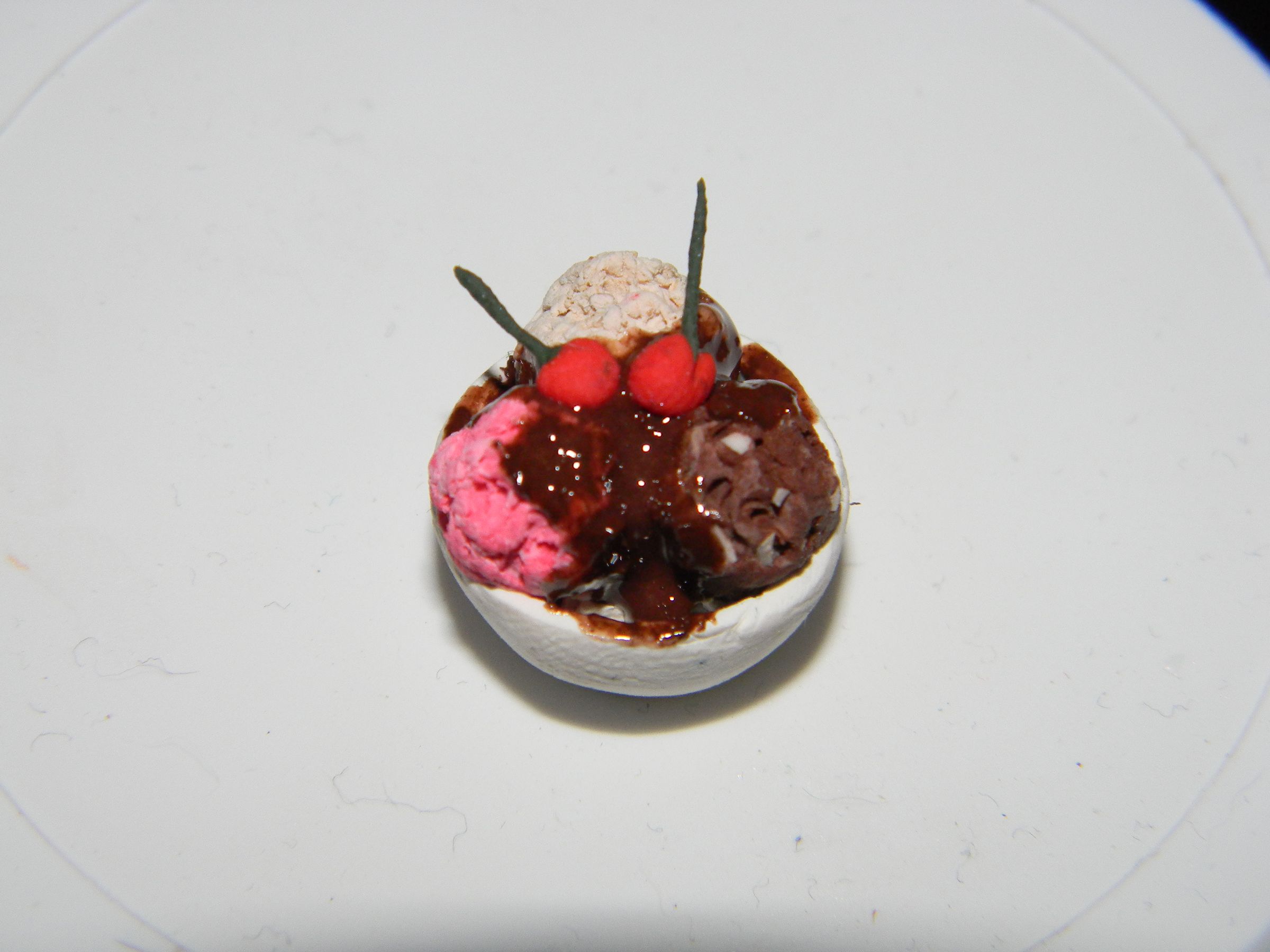 How to Make a Miniature Bowl of Ice Cream!