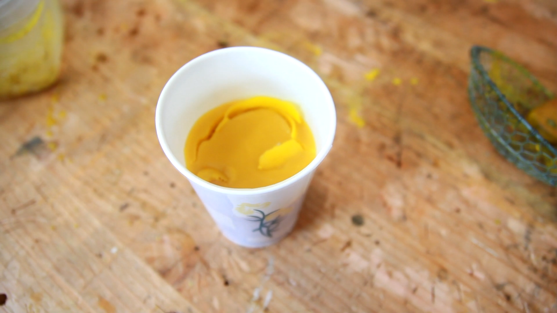 How to Render Beeswax From 6 Steps (with Pictures