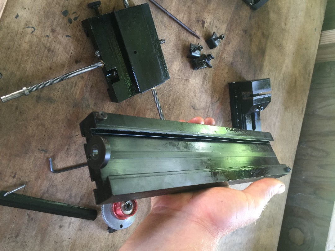 Remove More Parts and Continue to Disassemble the Carriage