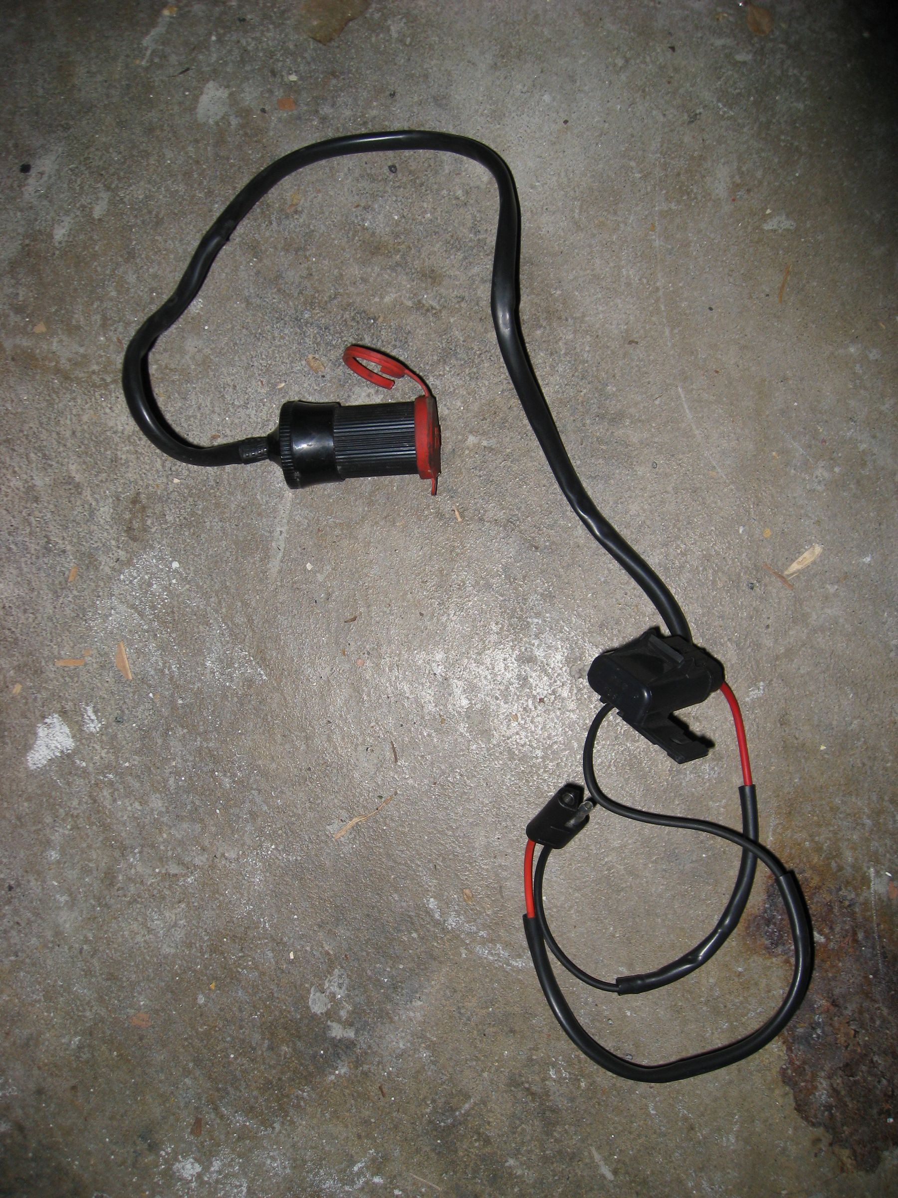 12 Volt ("Cigarette Lighter") Socket