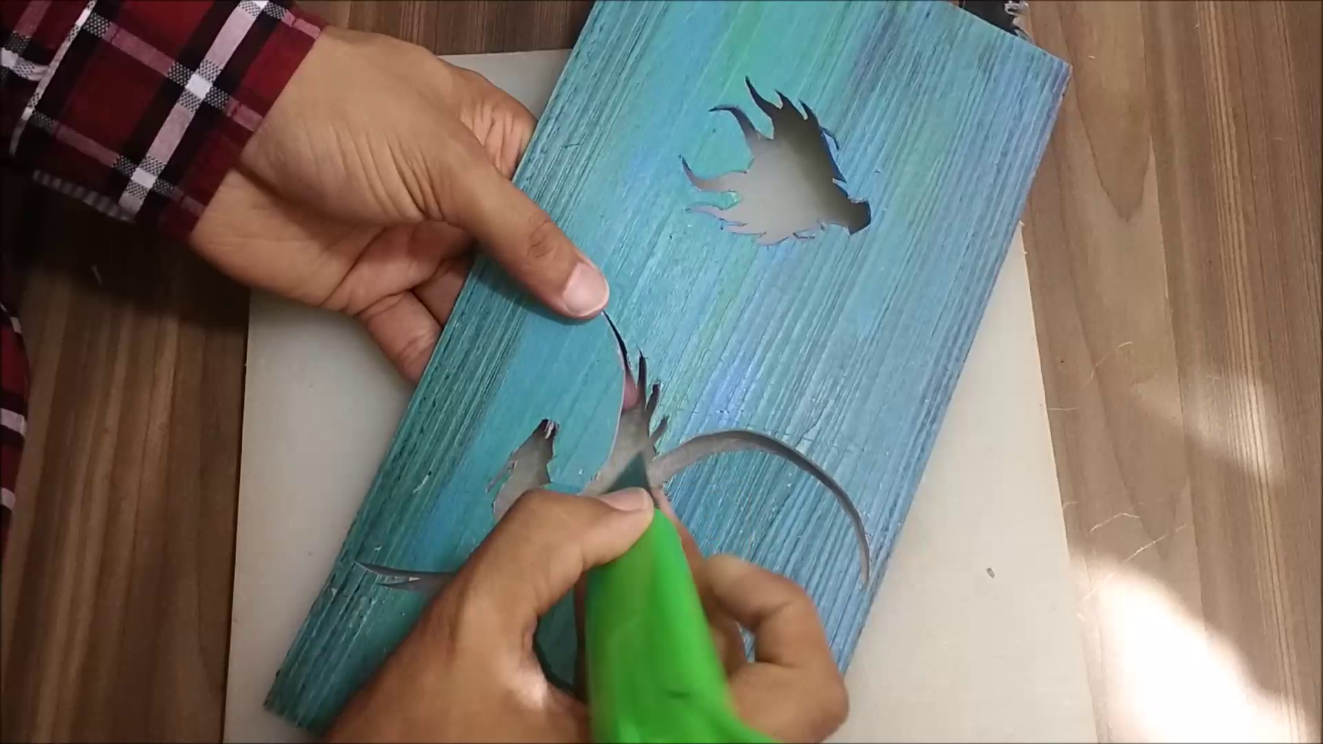 How to Make Backlit Pallet Wall Art 3 Steps Instructables