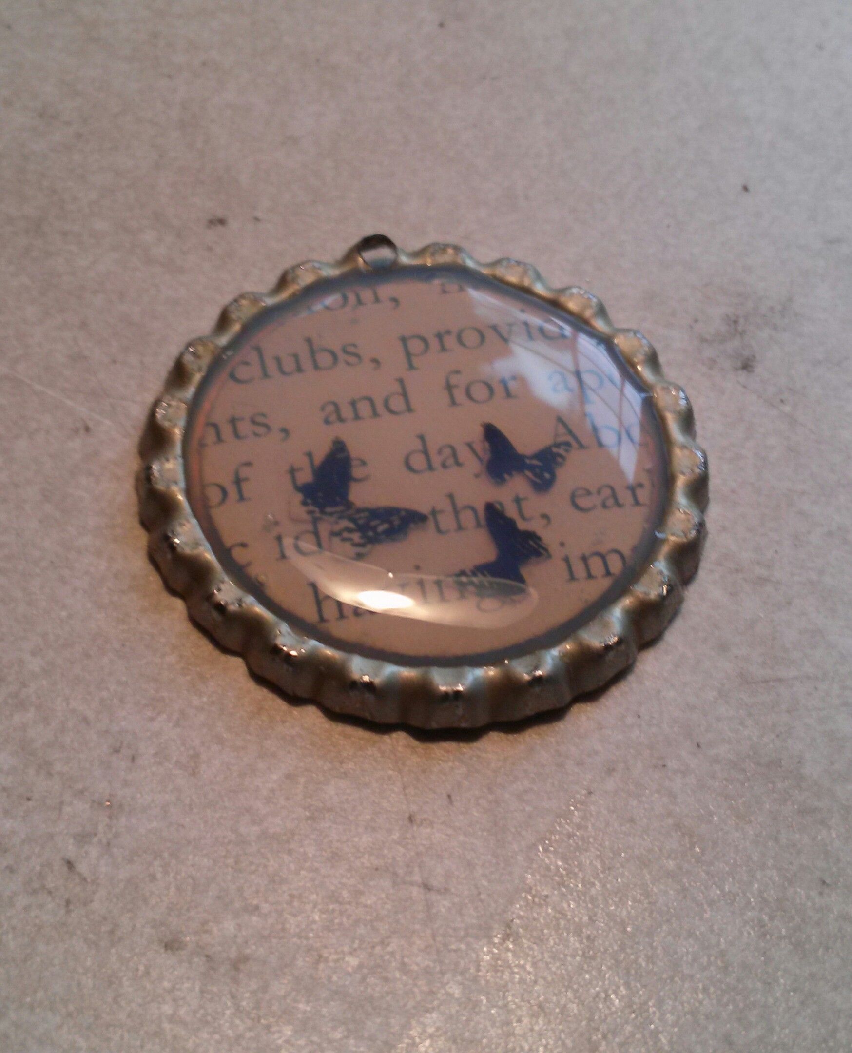 Bottle Cap Pendant 