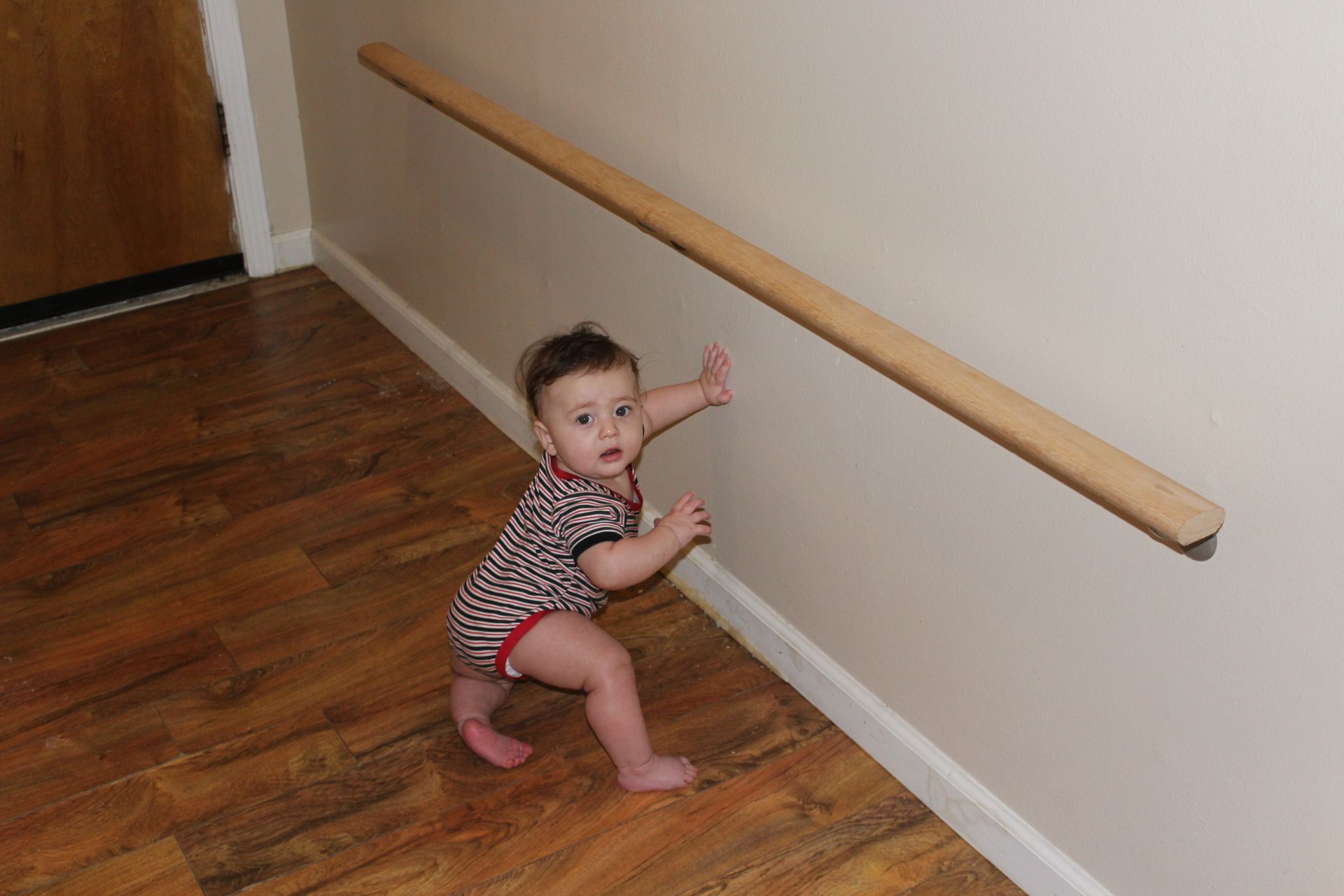 Easy 1Hour Baby PullUp Bar! 5 Steps (with Pictures) Instructables