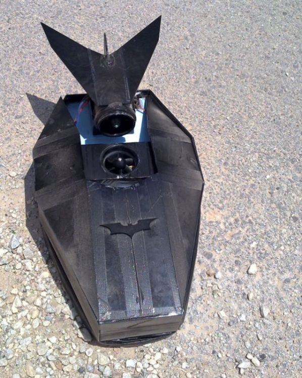 Tumbler-like Hovercraft