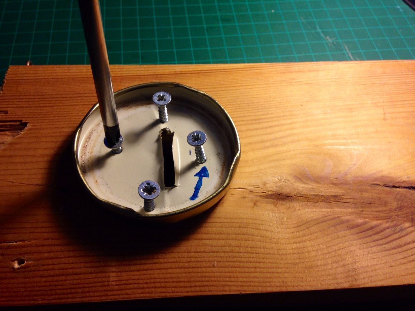 Shelf ReInvented Piggy Bank & Key Hanger. 5 Steps (with Pictures) Instructables