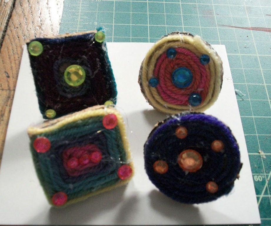 Yarn Cork Push Pins