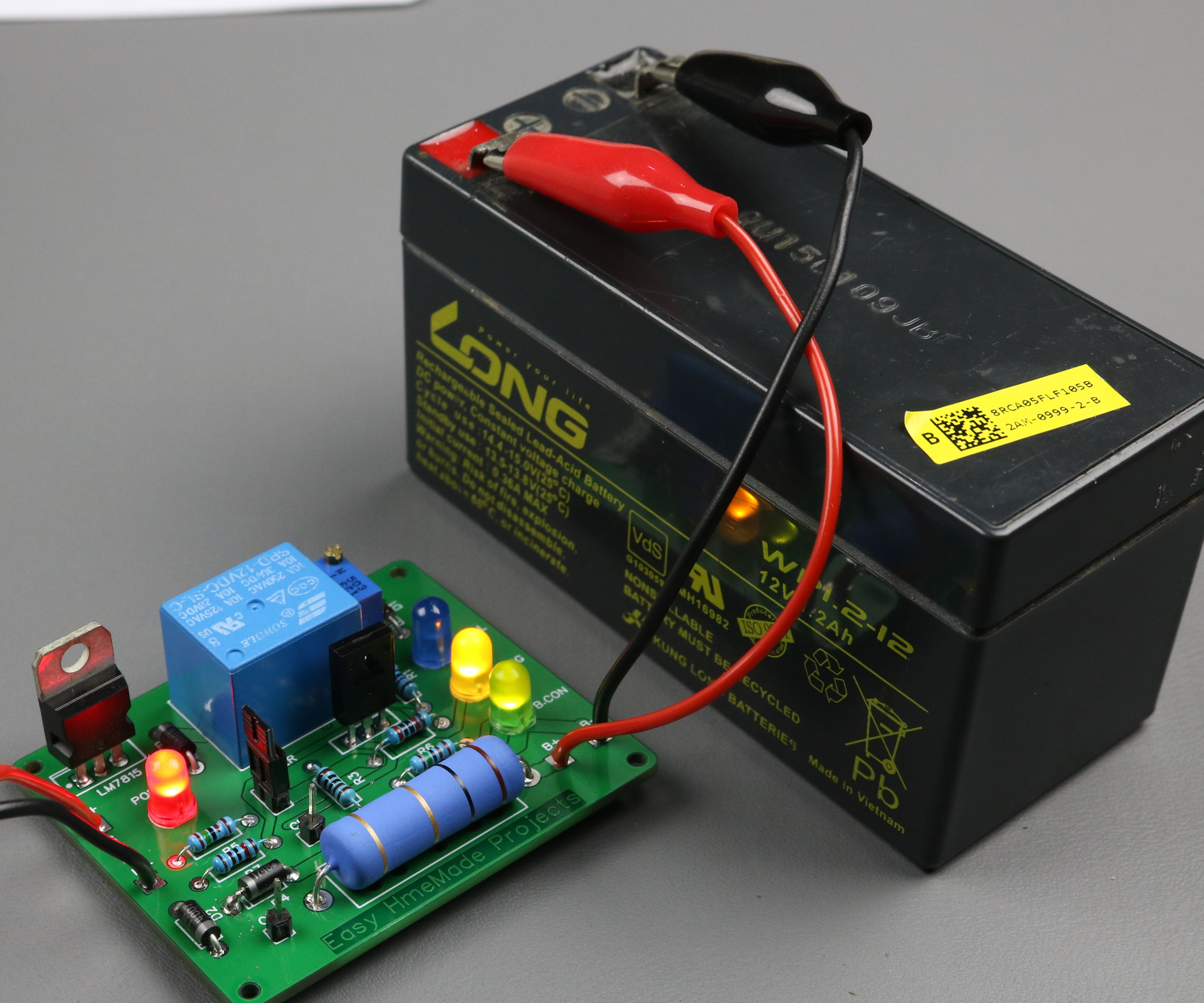 How to Make a 12V Lead Acid Battery Charger Circuit 