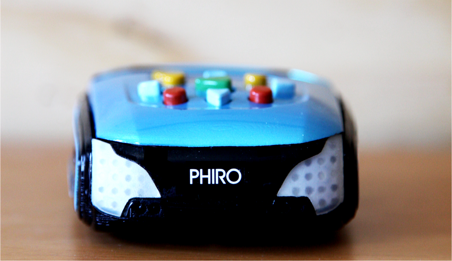 Program & Control Arduino + PHIRO robot simultaneously with Pocket Code smartphone app