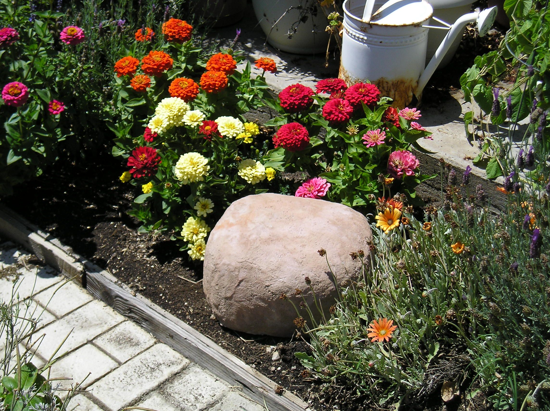 How to Make Faux Rocks : 9 Steps (with Pictures) - Instructables