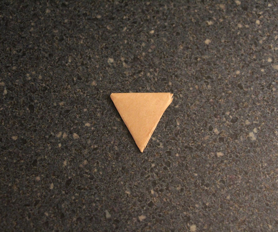 [Chopstick] Paper Guitar Pick 8 Steps Instructables