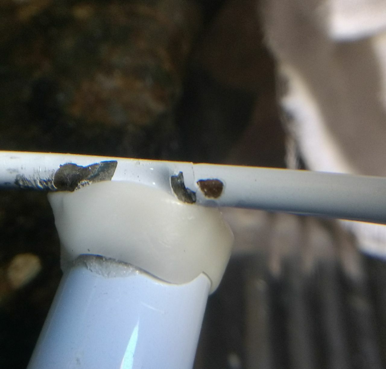 Welding With Superglue (cyanoacrylate), Baking Soda (sodium Bicarbonate