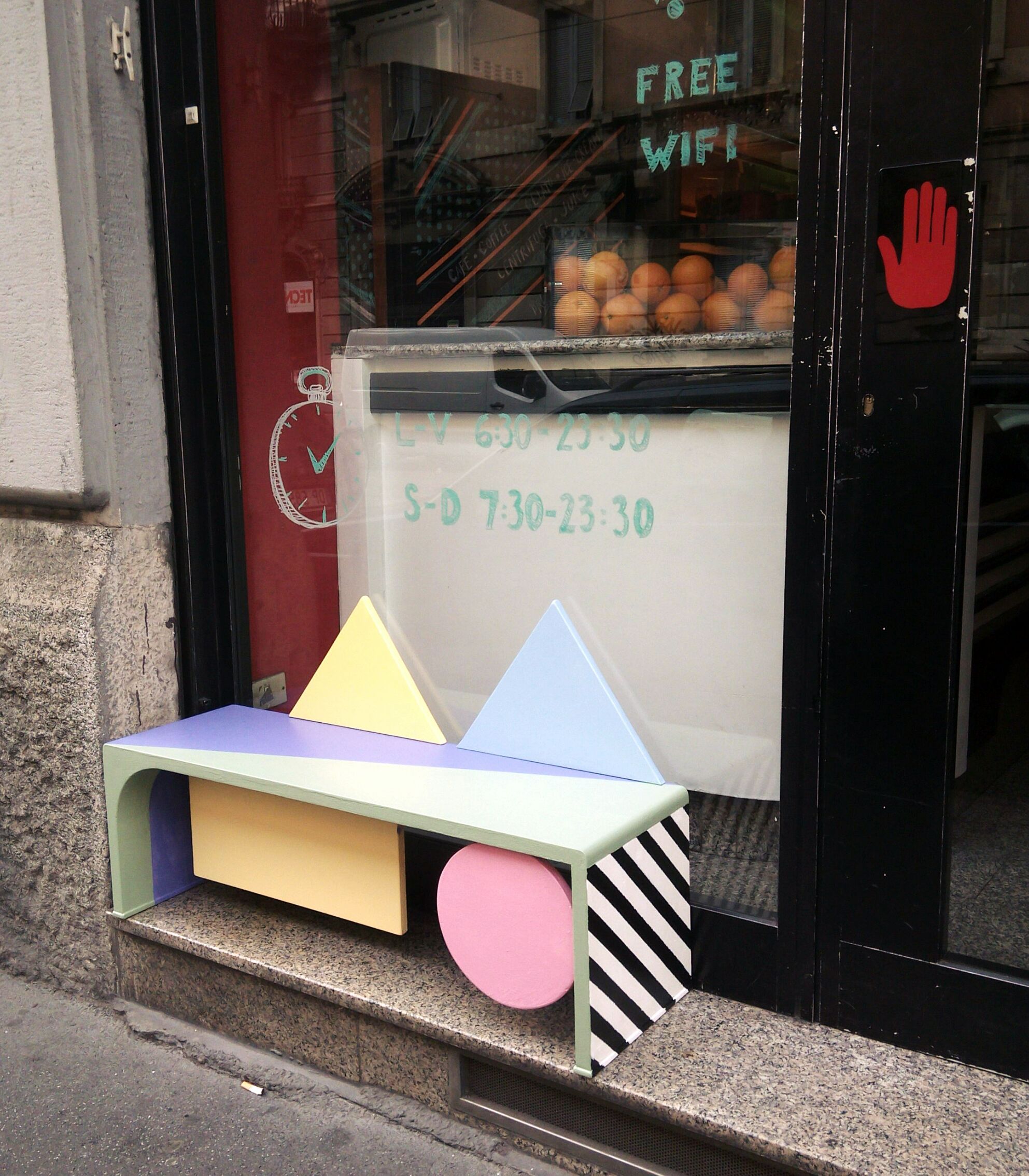 Design a Memphis Style Bench