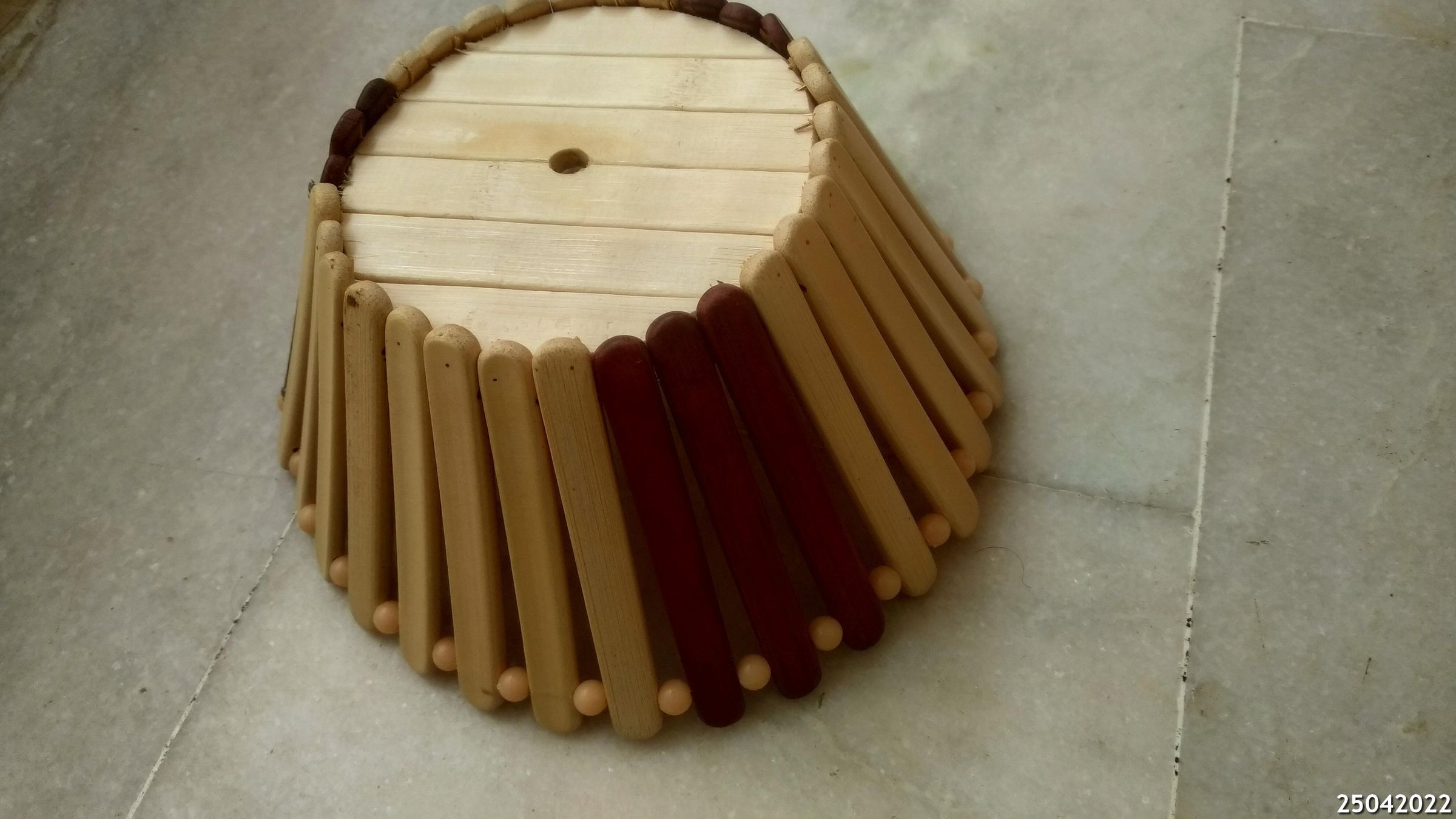 Lamp Using Kachnar (Bauhinia Variegata) Seed Pods कचनार लैंप 4 Steps